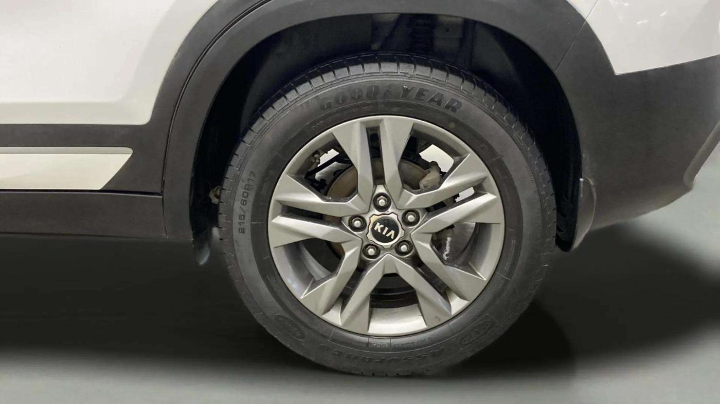 2021 KIA SELTOS HTX IVT 1.5 PETROL, Petrol, Automatic, 45,372 km, Left Rear Wheel