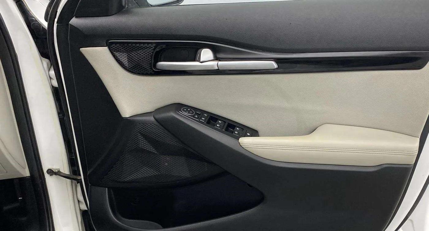 2021 KIA SELTOS HTX IVT 1.5 PETROL, Petrol, Automatic, 45,372 km, Driver Side Door Panels Control