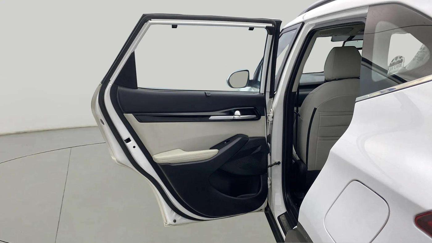2021 KIA SELTOS HTX IVT 1.5 PETROL, Petrol, Automatic, 45,372 km, LHS Rear Door