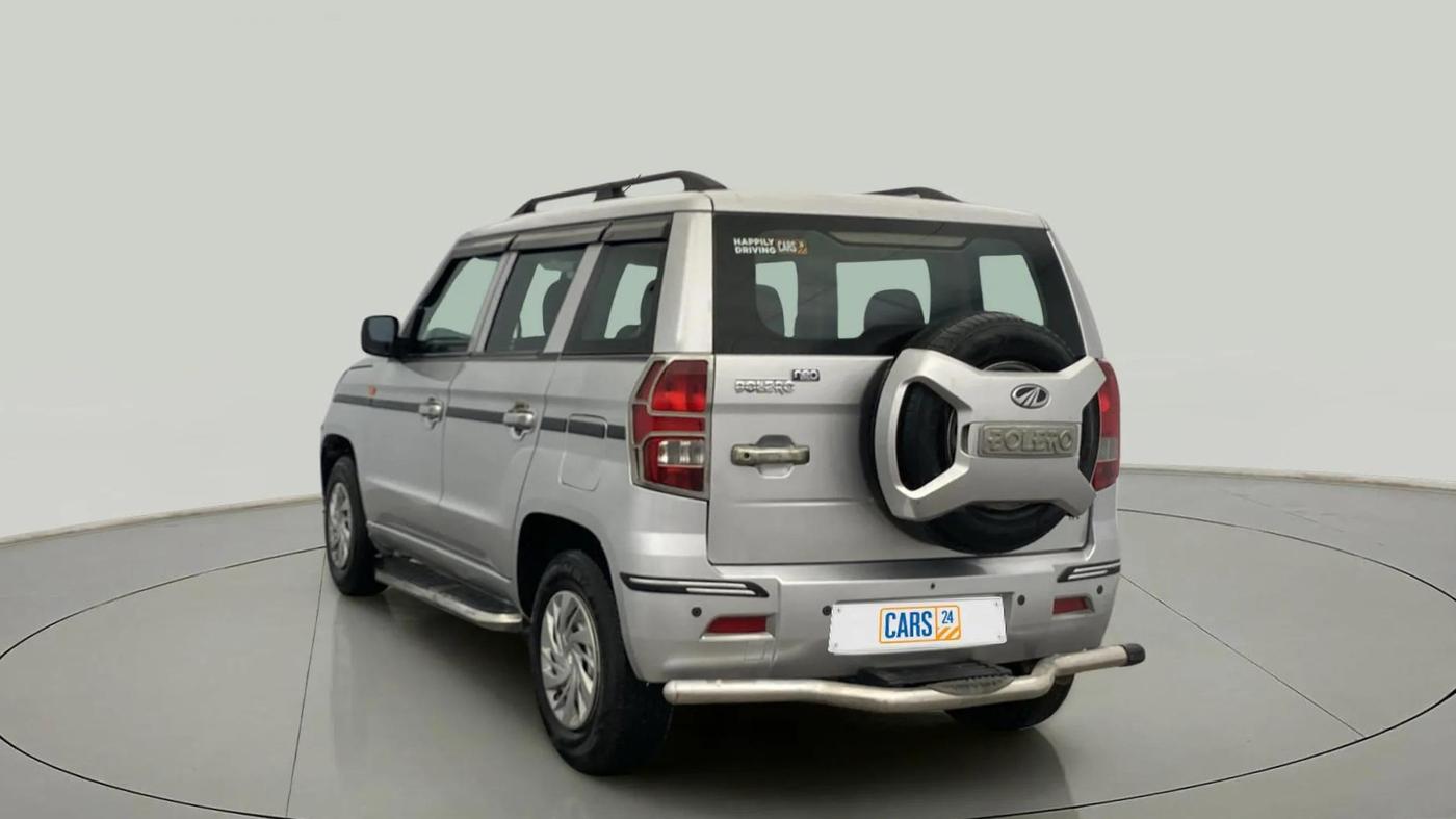 2021 Mahindra BOLERO NEO N 4, Diesel, Manual, 52,766 km, Left Back Diagonal
