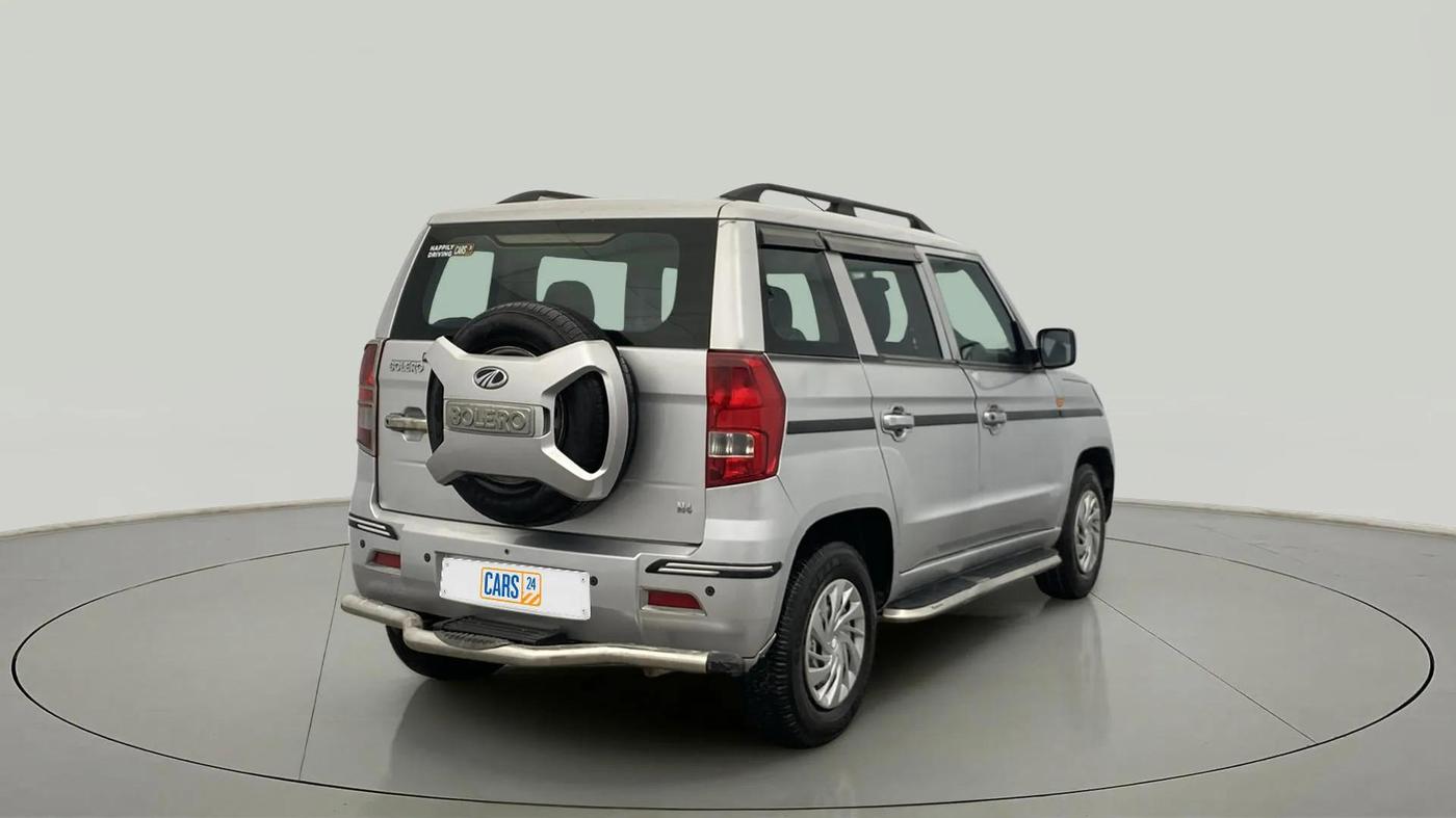 2021 Mahindra BOLERO NEO N 4, Diesel, Manual, 52,766 km, Right Back Diagonal