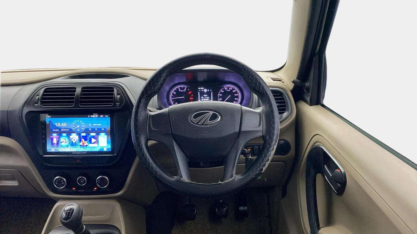 2021 Mahindra BOLERO NEO N 4, Diesel, Manual, 52,766 km, Steering Wheel Close Up