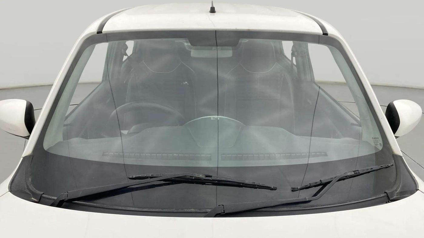 2020 Maruti S PRESSO VXI PLUS AMT, Petrol, Automatic, 56,809 km, Front Windshield