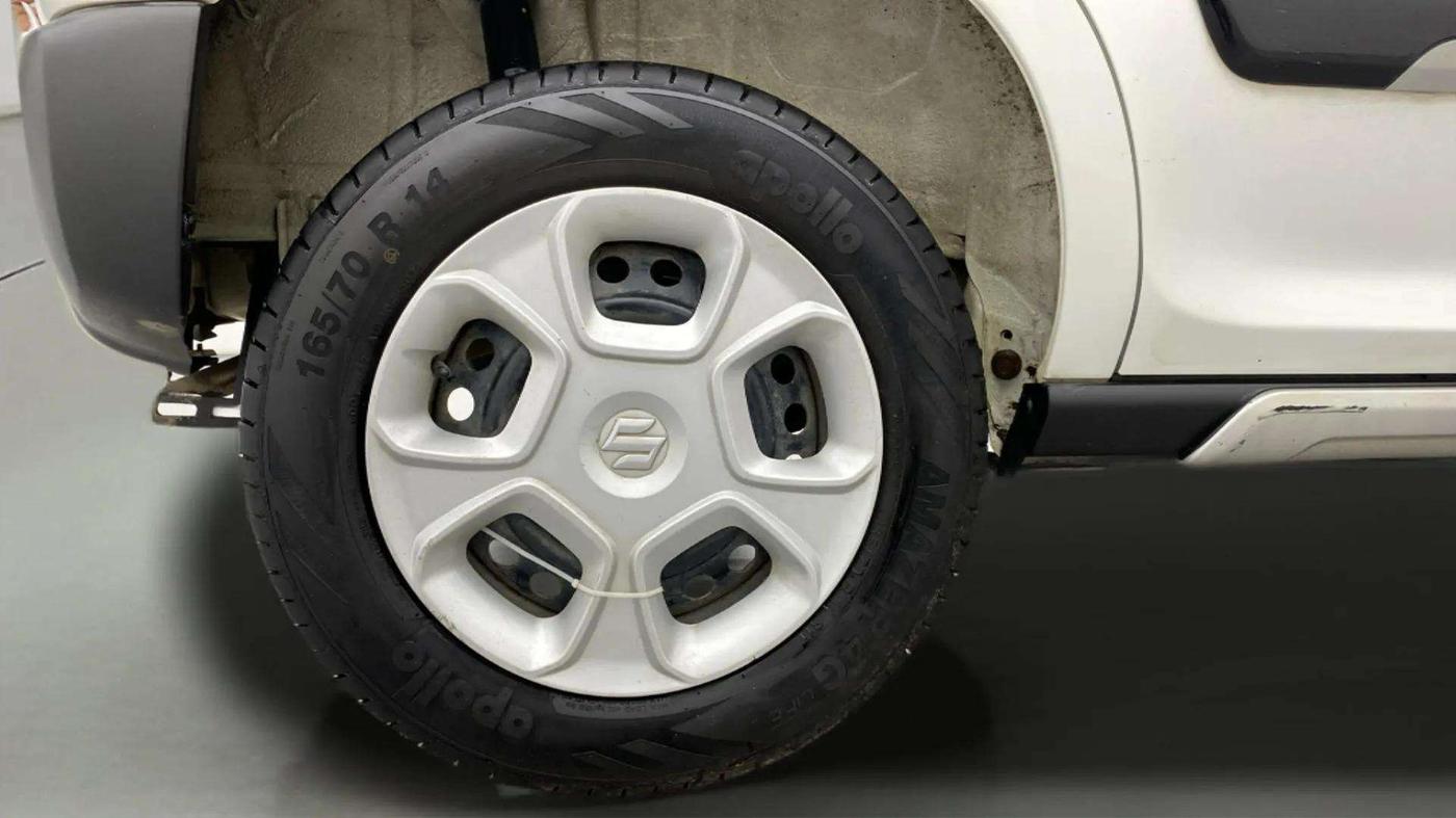 2020 Maruti S PRESSO VXI PLUS AMT, Petrol, Automatic, 56,809 km, Right Rear Wheel