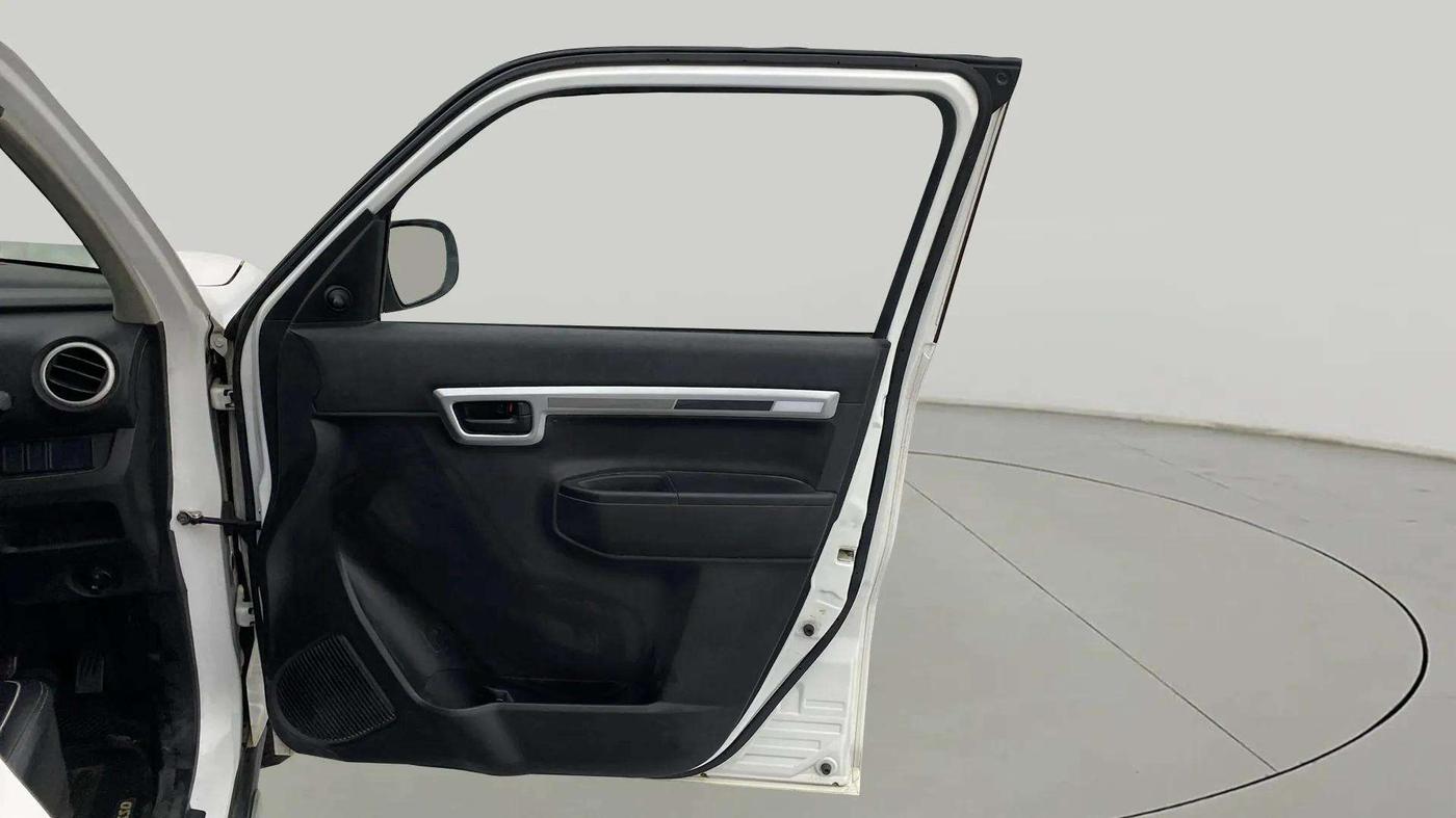 2020 Maruti S PRESSO VXI PLUS AMT, Petrol, Automatic, 56,809 km, RHS Front Door