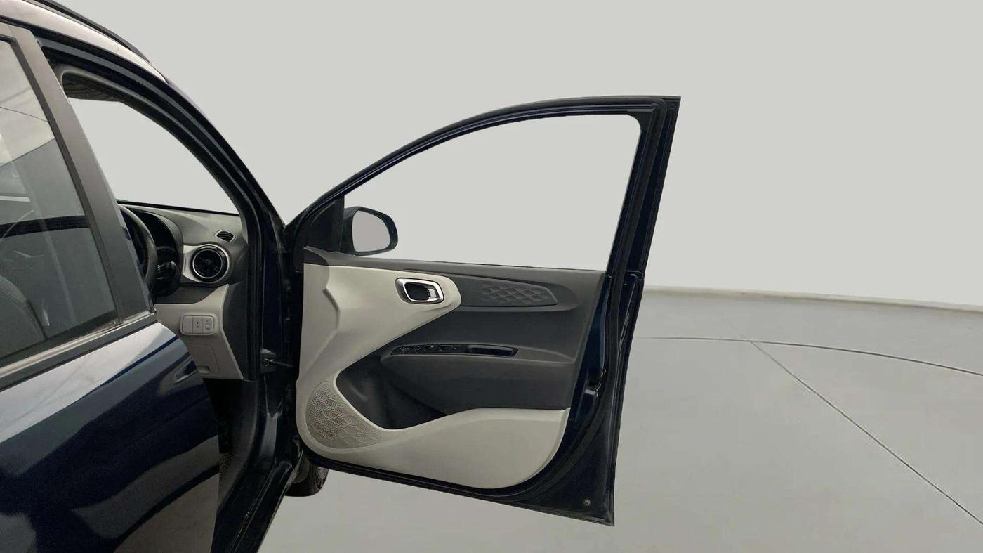 2021 Hyundai GRAND I10 NIOS SPORTZ 1.2 KAPPA VTVT CNG, CNG, Manual, 77,499 km, RHS Front Door