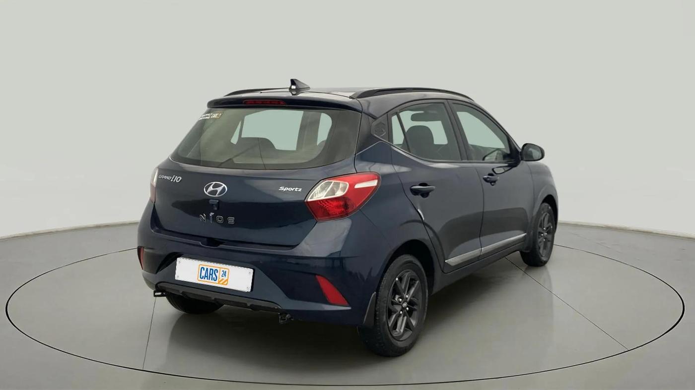 2021 Hyundai GRAND I10 NIOS SPORTZ 1.2 KAPPA VTVT CNG, CNG, Manual, 77,499 km, Right Back Diagonal