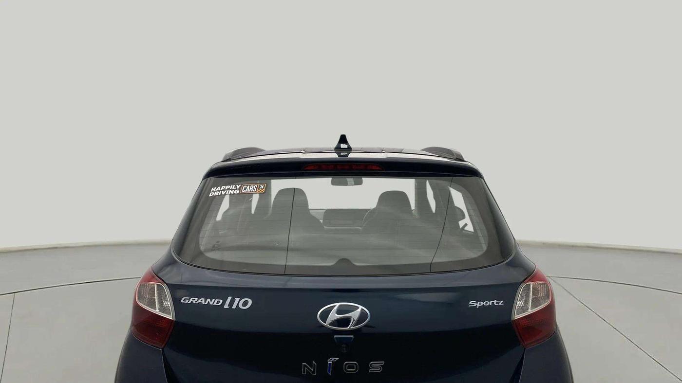 2021 Hyundai GRAND I10 NIOS SPORTZ 1.2 KAPPA VTVT CNG, CNG, Manual, 77,499 km, Rear Windshield