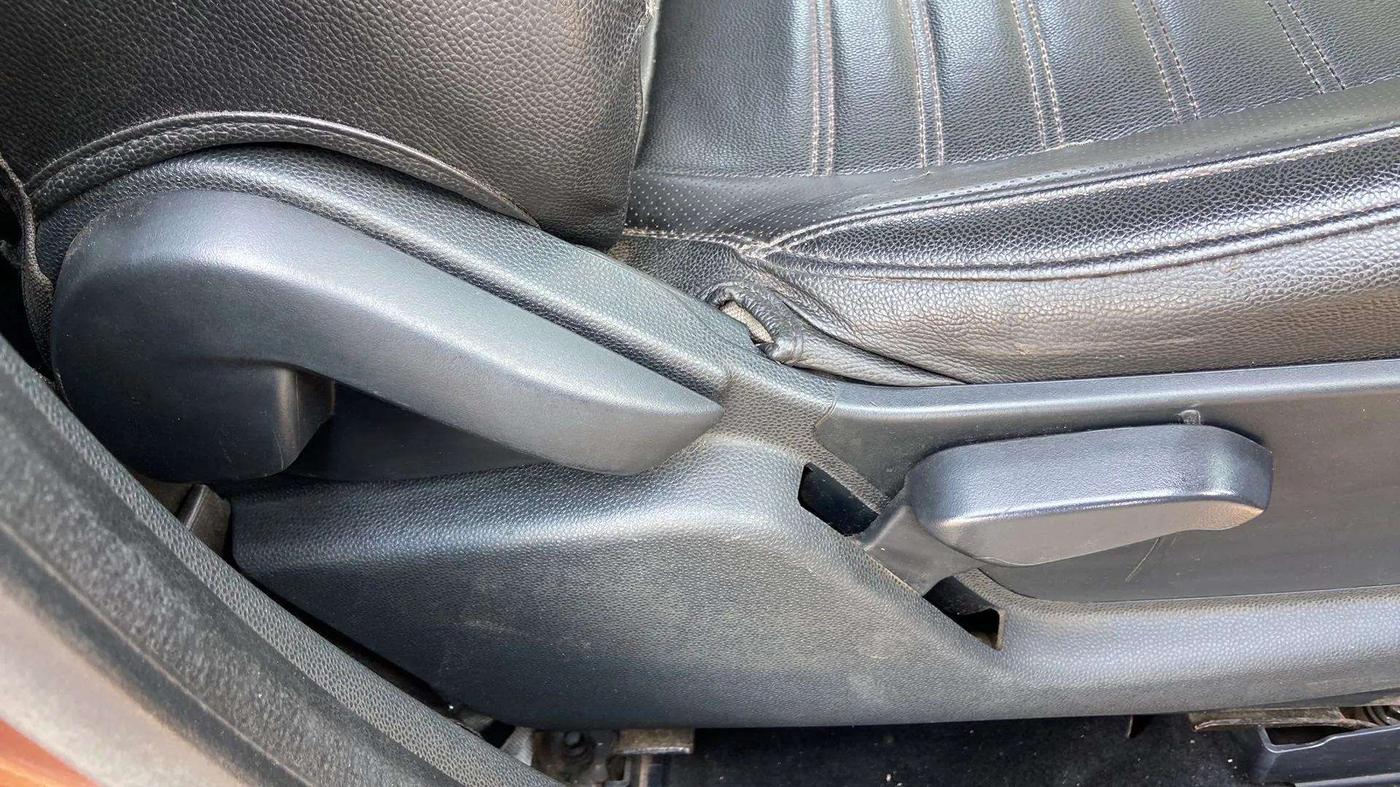 2021 Ford Ecosport TITANIUM 1.5L DIESEL, Diesel, Manual, 91,760 km, Driver Side Adjustment Panel