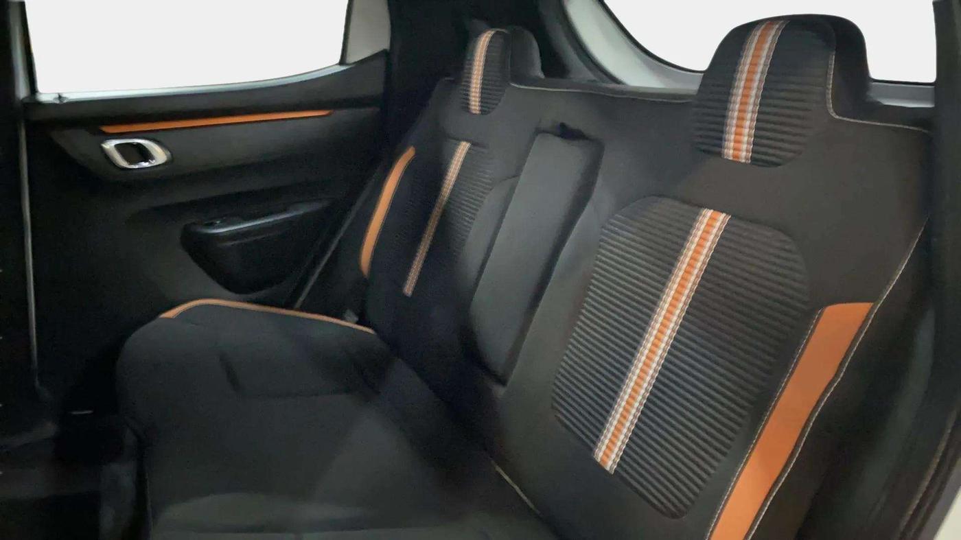 2019 Renault Kwid CLIMBER 1.0 (O), Petrol, Manual, 46,932 km, Right Side Rear Door Cabin