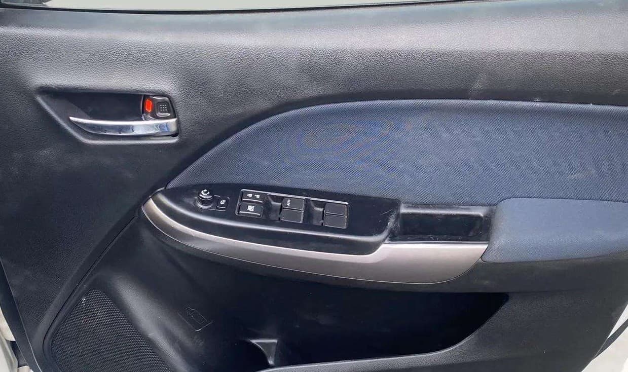 2021 Maruti Baleno ZETA PETROL 1.2, Petrol, Manual, 42,837 km, Driver Side Door Panels Control