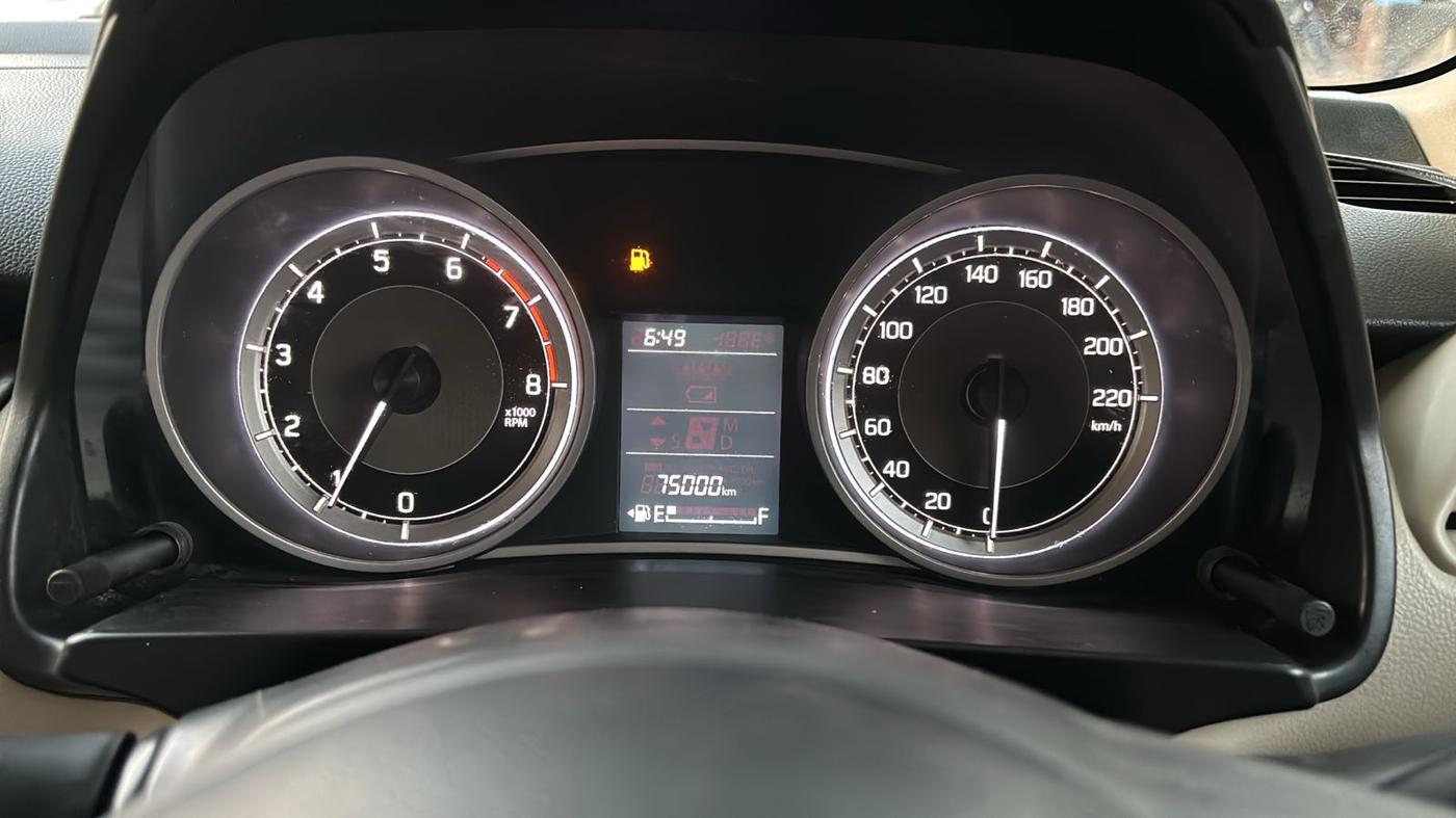 2019 Maruti Dzire VXI, Petrol, Manual, 75,158 km, Odometer Image