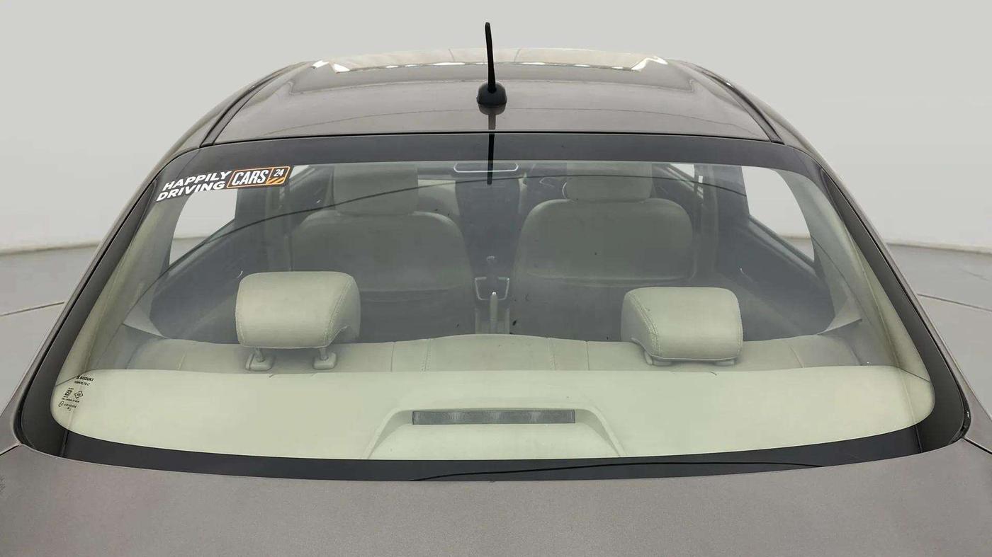 2019 Maruti Dzire VXI, Petrol, Manual, 75,158 km, Rear Windshield