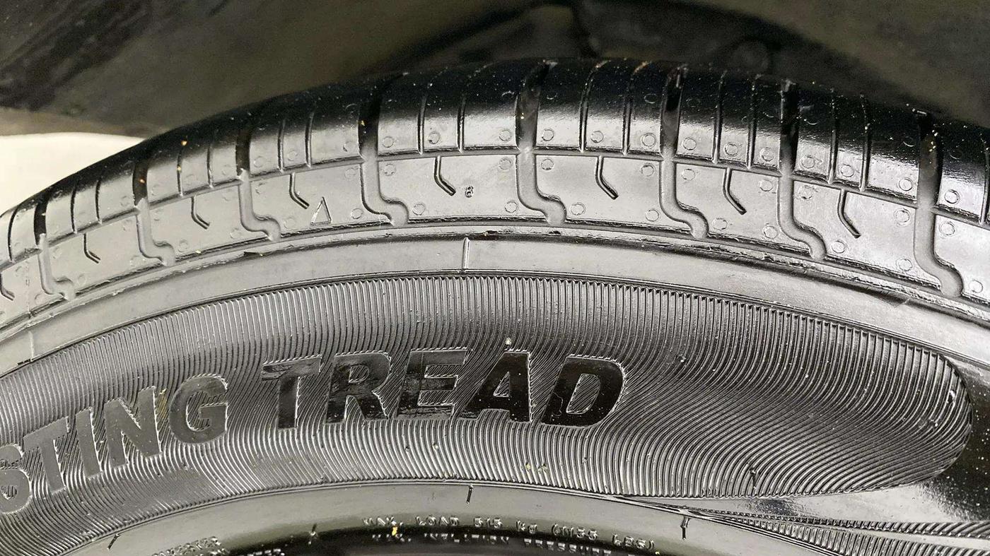 2019 Maruti Dzire VXI, Petrol, Manual, 75,158 km, Left Rear Tyre Tread