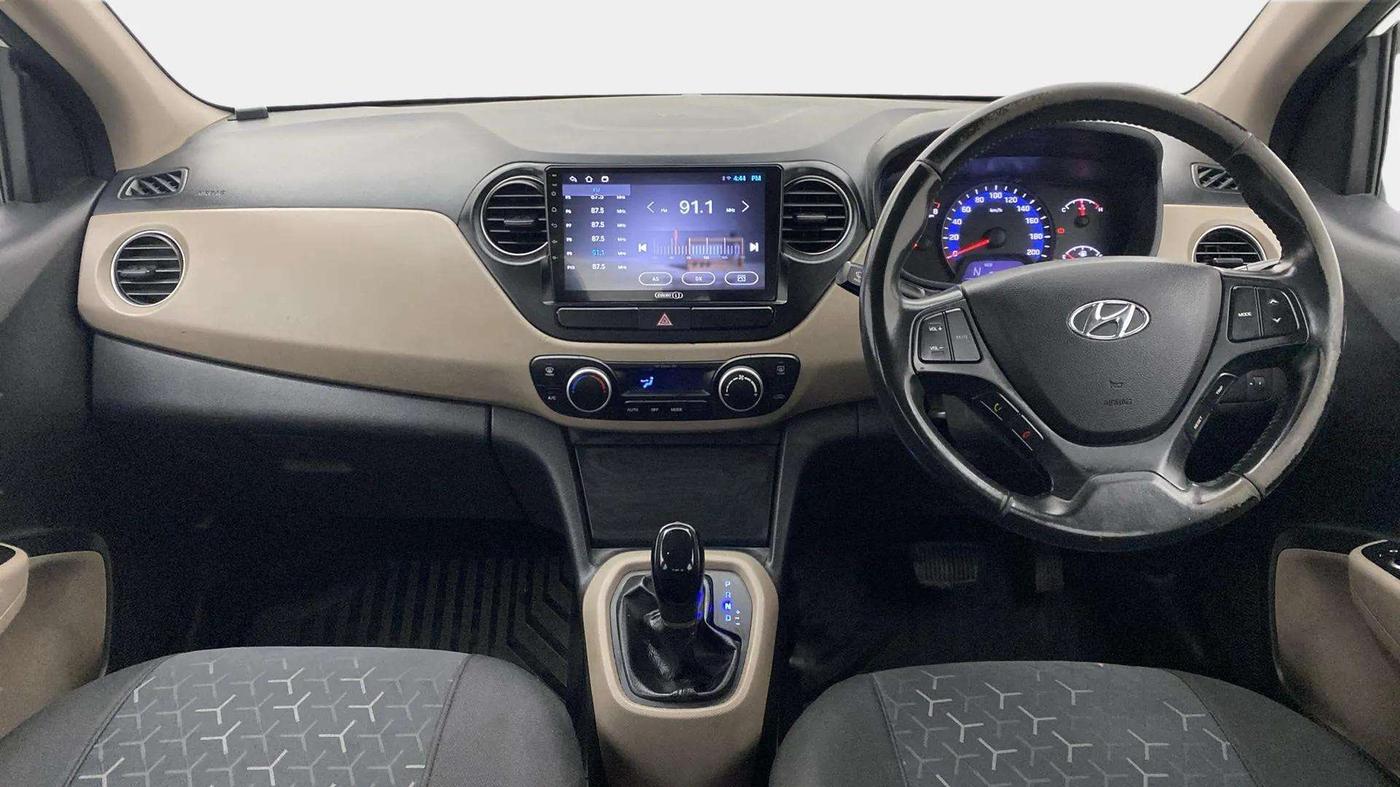 2015 Hyundai Xcent SX AT 1.2 (O), Petrol, Automatic, 39,475 km, Dashboard