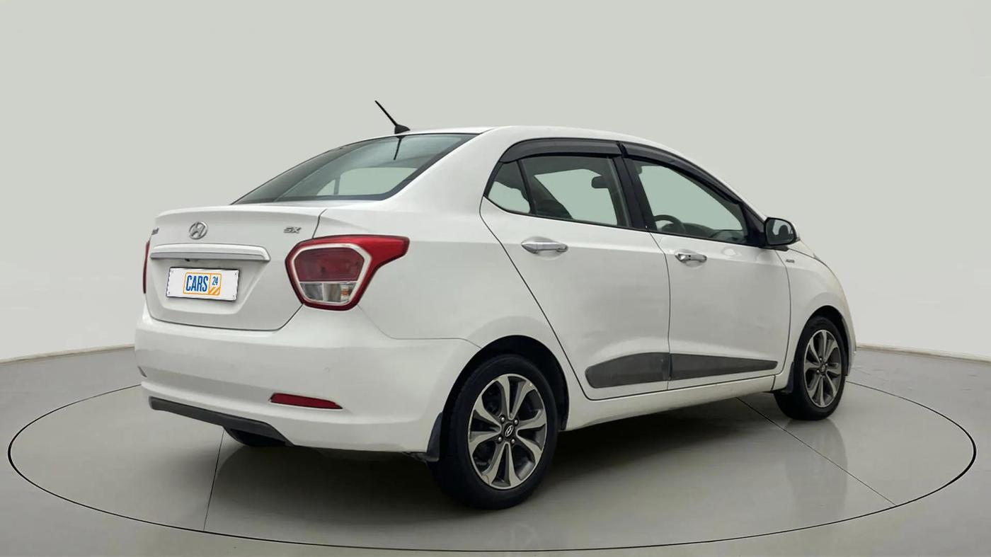 2015 Hyundai Xcent SX AT 1.2 (O), Petrol, Automatic, 39,475 km, Right Back Diagonal