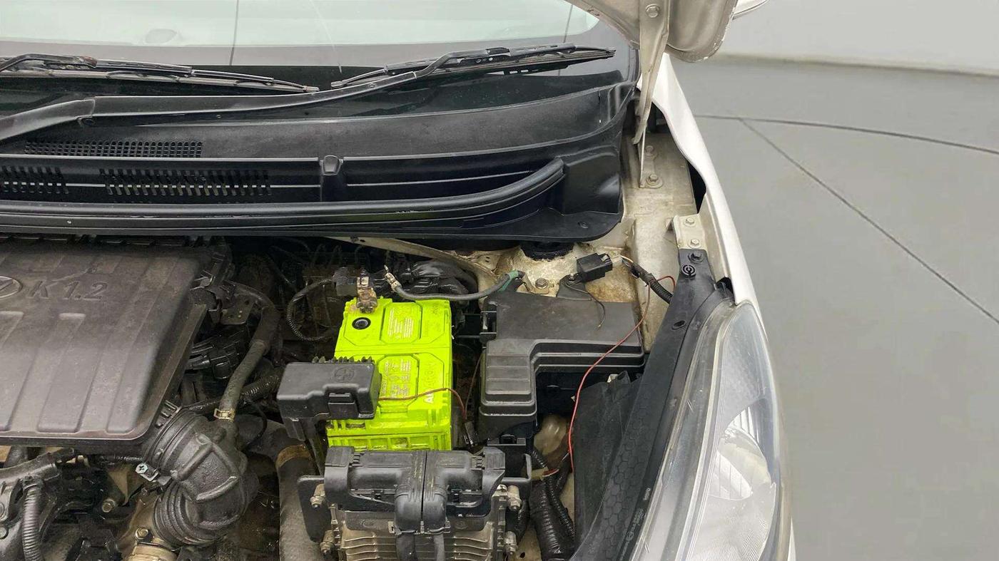 2021 Hyundai GRAND I10 NIOS MAGNA AMT 1.2 KAPPA VTVT, Petrol, Automatic, 85,523 km, Engine View - Left