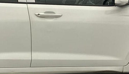 2021 Hyundai GRAND I10 NIOS MAGNA AMT 1.2 KAPPA VTVT, Petrol, Automatic, 85,472 km, Driver-side door - Minor scratches