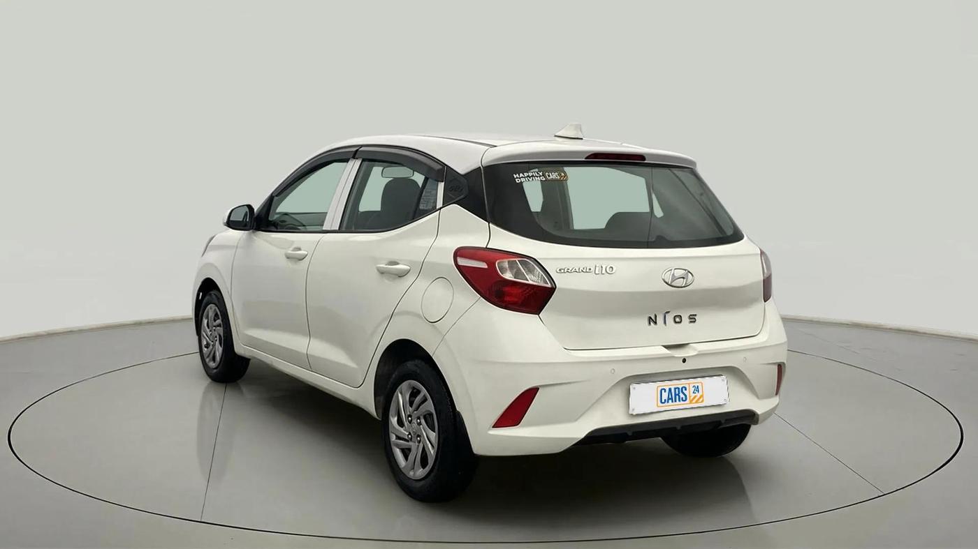 2021 Hyundai GRAND I10 NIOS MAGNA AMT 1.2 KAPPA VTVT, Petrol, Automatic, 85,523 km, Left Back Diagonal