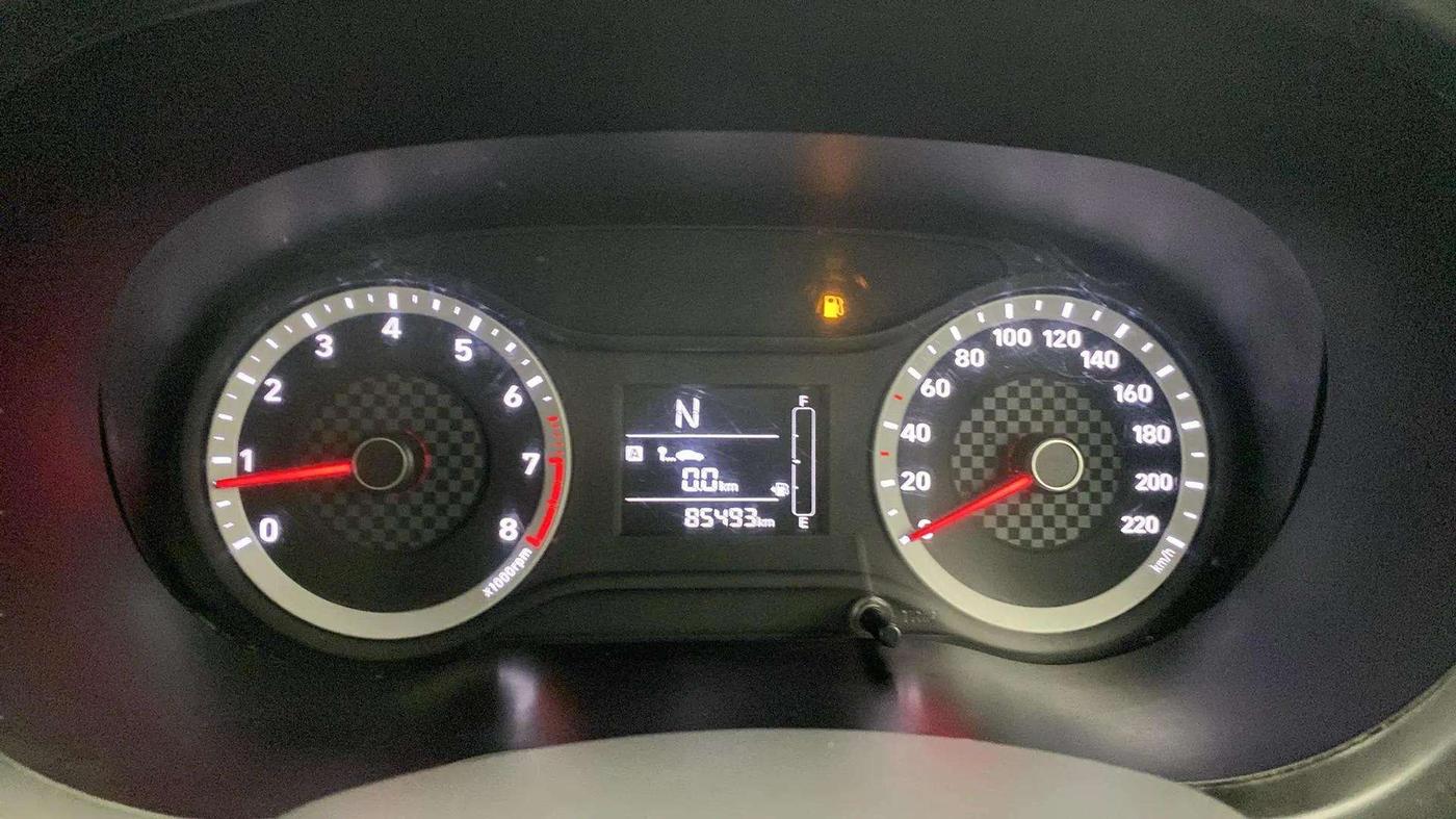 2021 Hyundai GRAND I10 NIOS MAGNA AMT 1.2 KAPPA VTVT, Petrol, Automatic, 85,523 km, Odometer Image