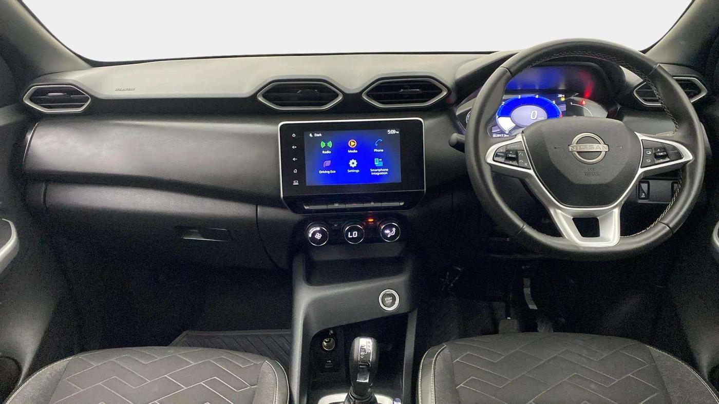 2023 Nissan MAGNITE XV AMT EZ Shift DT, Petrol, Automatic, 26,879 km, Dashboard