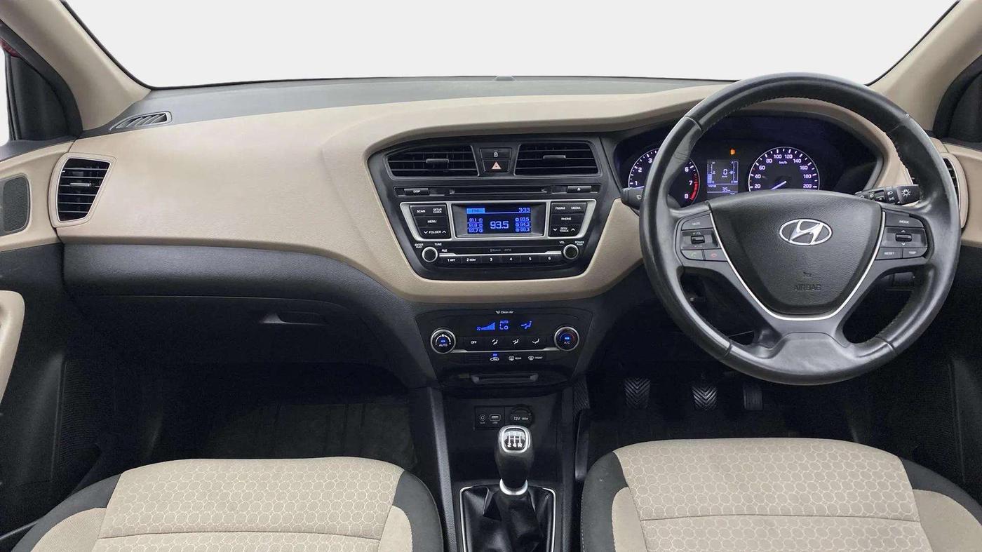 2015 Hyundai Elite i20 SPORTZ 1.2, Petrol, Manual, 47,524 km, Dashboard