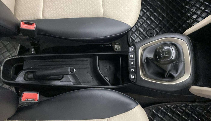 2021 Hyundai NEW SANTRO MAGNA, Petrol, Manual, 30,072 km, Gear Lever