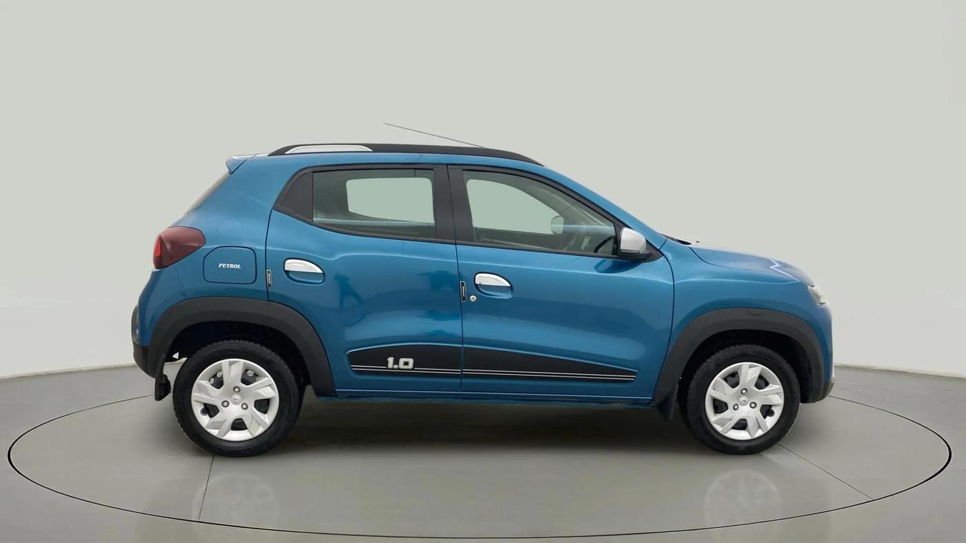 2024 Renault Kwid RXT 1.0 AMT, Petrol, Automatic, 1,422 km, Right Side View