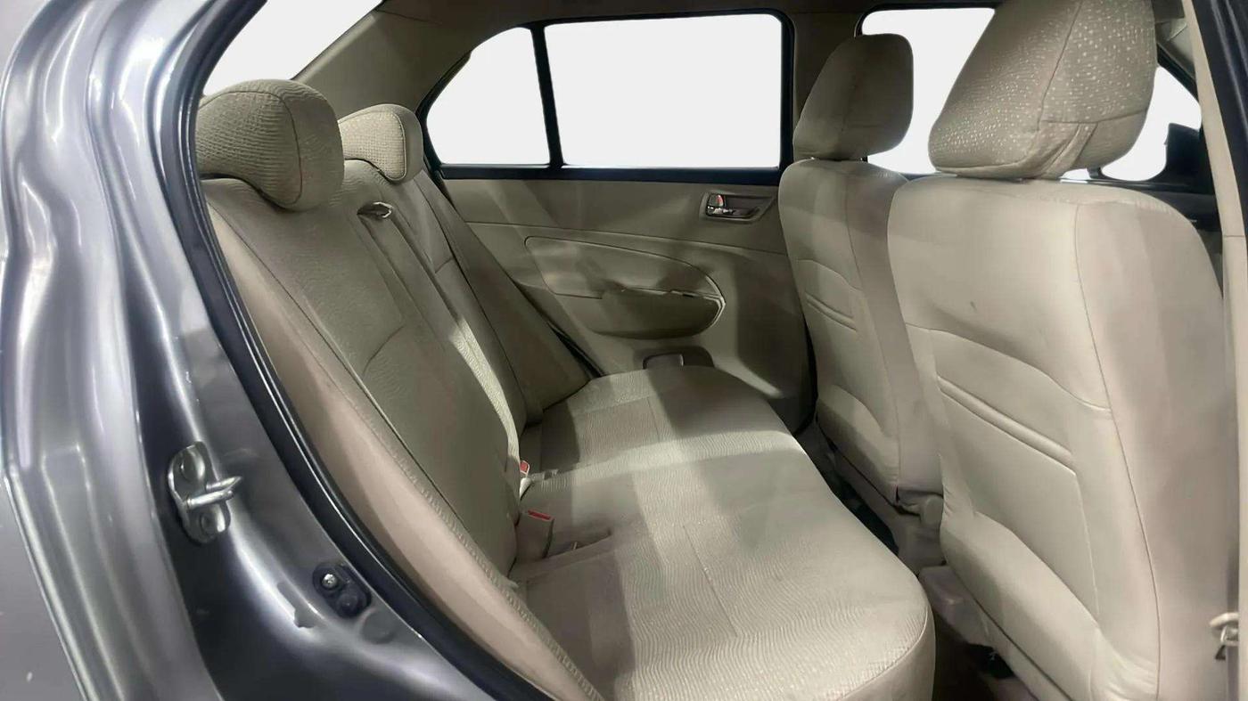 2015 Maruti Swift Dzire VXI, Petrol, Manual, 56,244 km, Right Side Rear Door Cabin