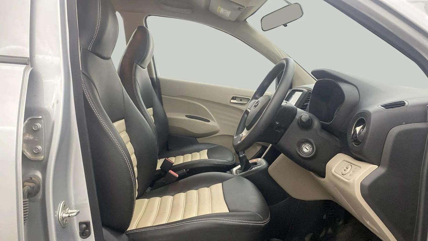 2020 Hyundai NEW SANTRO SPORTZ AMT, Petrol, Automatic, 24,216 km, Right Side Front Door Cabin