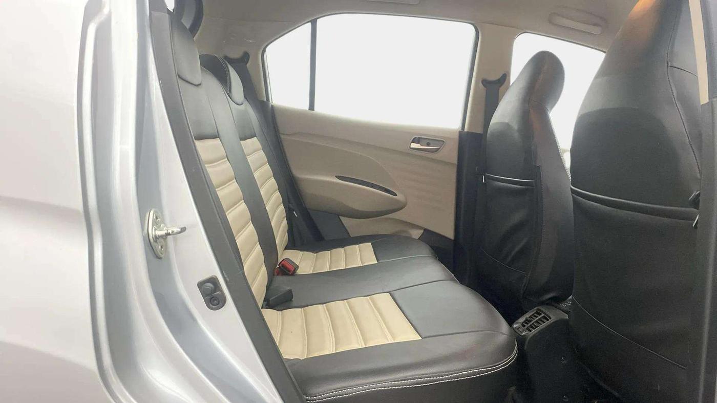 2020 Hyundai NEW SANTRO SPORTZ AMT, Petrol, Automatic, 24,216 km, Right Side Rear Door Cabin