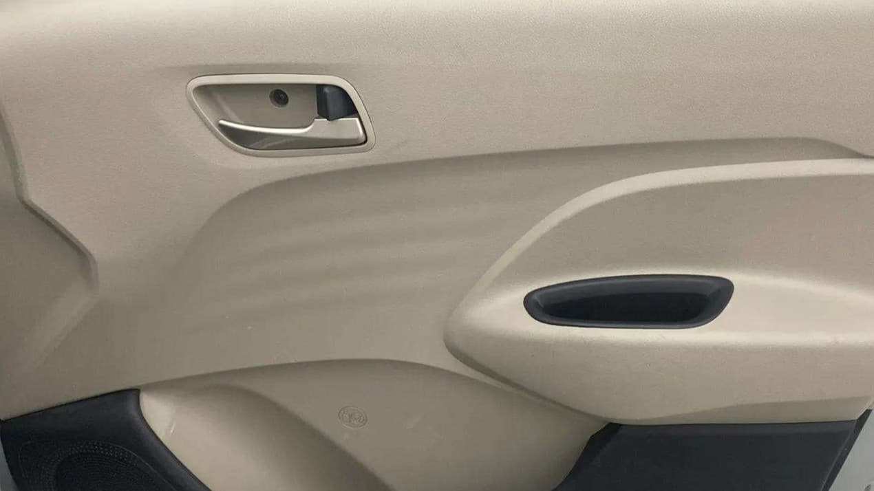 2020 Hyundai NEW SANTRO SPORTZ AMT, Petrol, Automatic, 24,216 km, Driver Side Door Panels Control