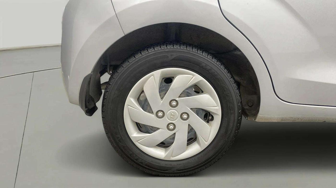 2020 Hyundai NEW SANTRO SPORTZ AMT, Petrol, Automatic, 24,216 km, Right Rear Wheel