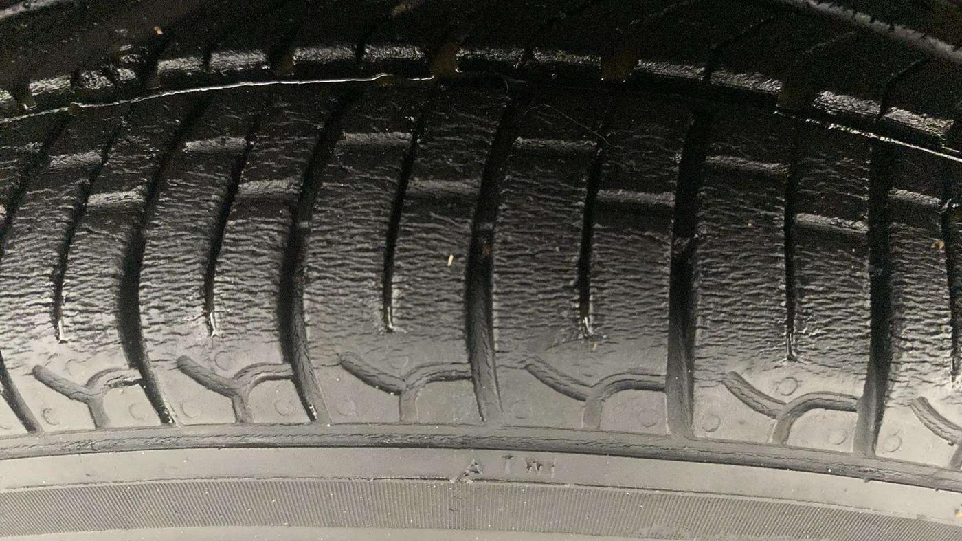 2020 Hyundai NEW SANTRO SPORTZ AMT, Petrol, Automatic, 24,216 km, Left Front Tyre Tread