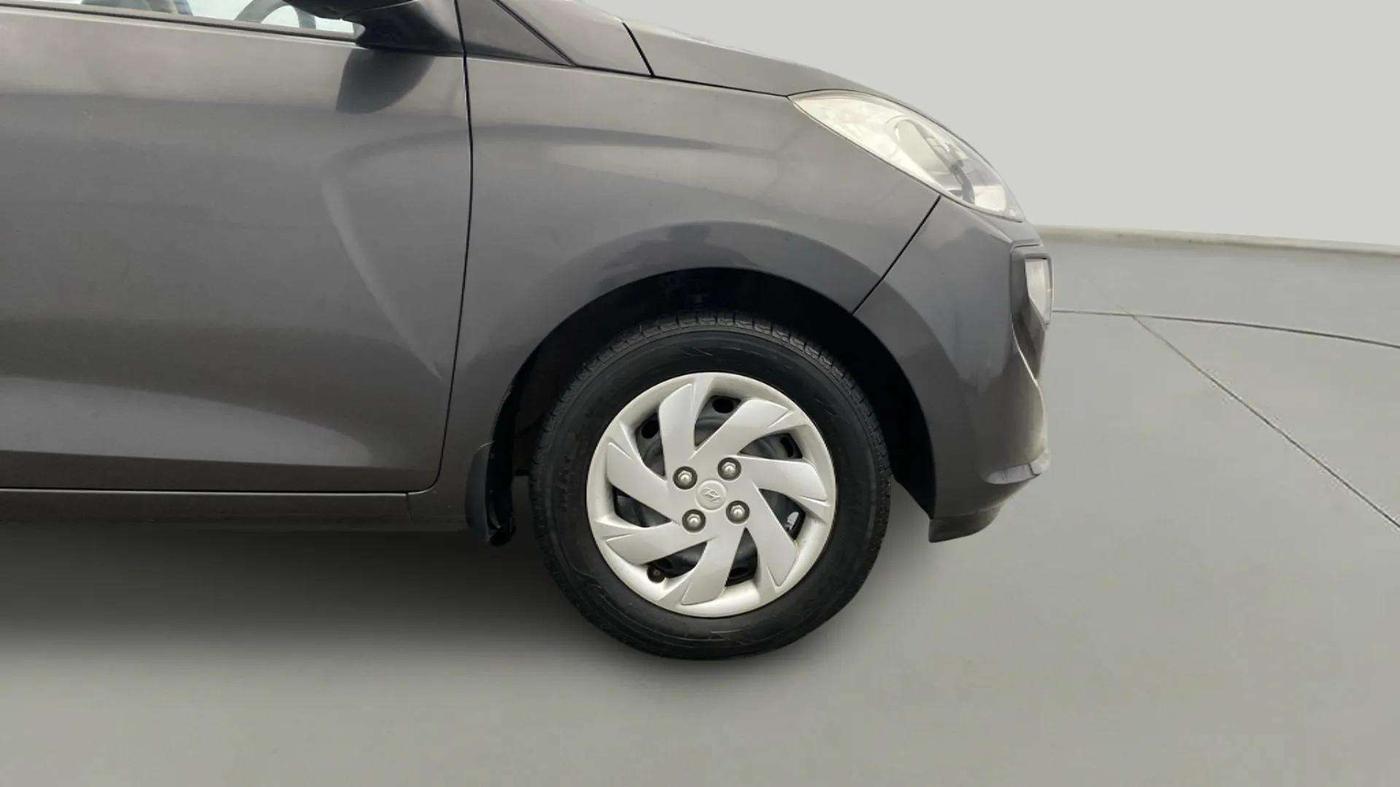 2022 Hyundai NEW SANTRO SPORTZ MT, Petrol, Manual, 27,303 km, Right Front Wheel