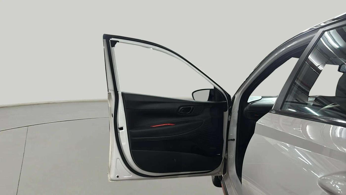 2021 Hyundai NEW I20 N LINE N8 1.0 TURBO GDI IMT DUAL TONE, Petrol, Manual, 31,573 km, LHS Front Door