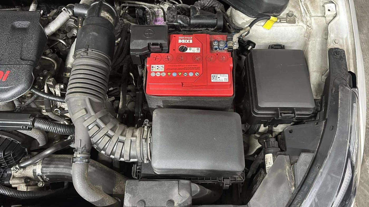 2021 Hyundai NEW I20 N LINE N8 1.0 TURBO GDI IMT DUAL TONE, Petrol, Manual, 31,573 km, Engine View - Left