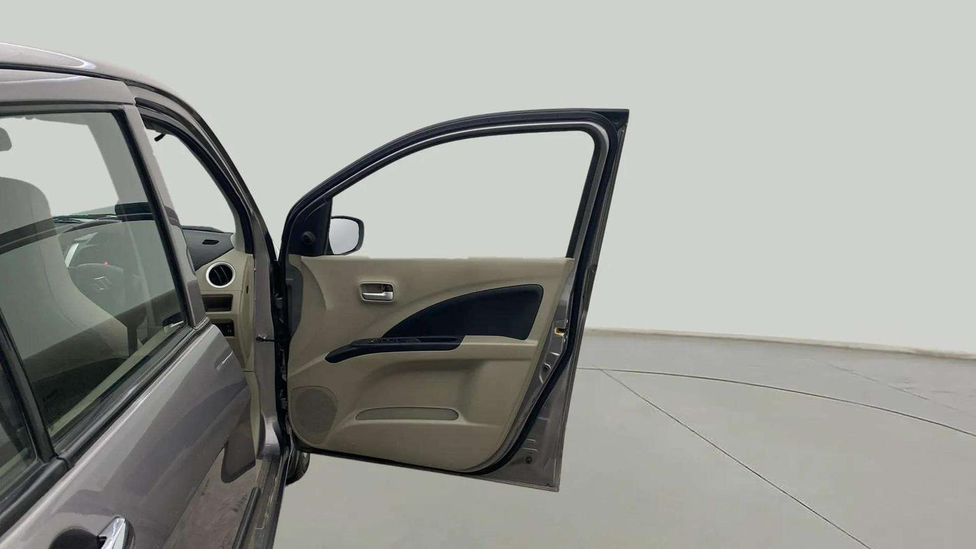 2016 Maruti Celerio VXI, Petrol, Manual, 37,871 km, RHS Front Door