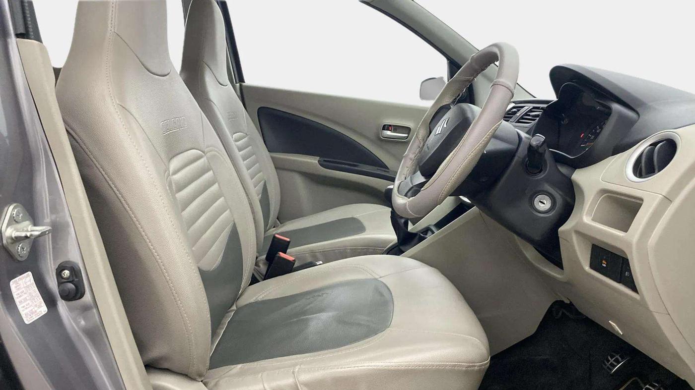 2016 Maruti Celerio VXI, Petrol, Manual, 37,871 km, Right Side Front Door Cabin