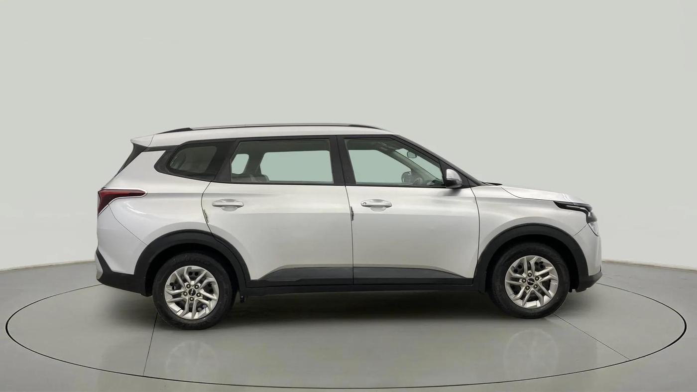 2022 KIA CARENS PRESTIGE 1.5 DIESEL 7 STR, Diesel, Manual, 55,998 km, Right Side View