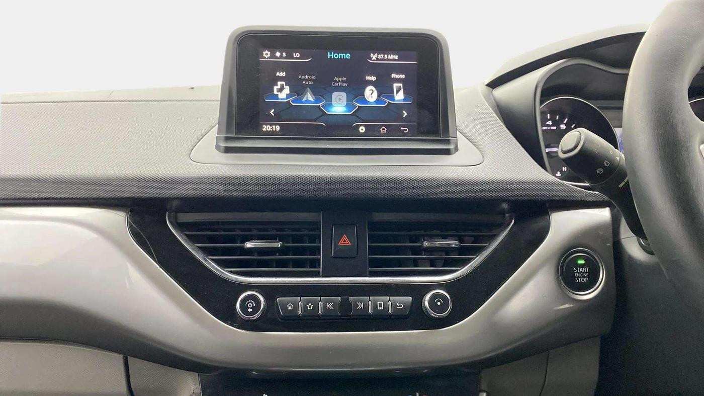 2017 Tata NEXON XZ PLUS PETROL, Petrol, Manual, 81,845 km, Air Conditioner