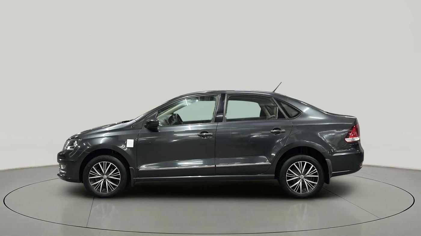 2019 Volkswagen Vento HIGHLINE 1.6 MPI, Petrol, Manual, 37,216 km, Left Side