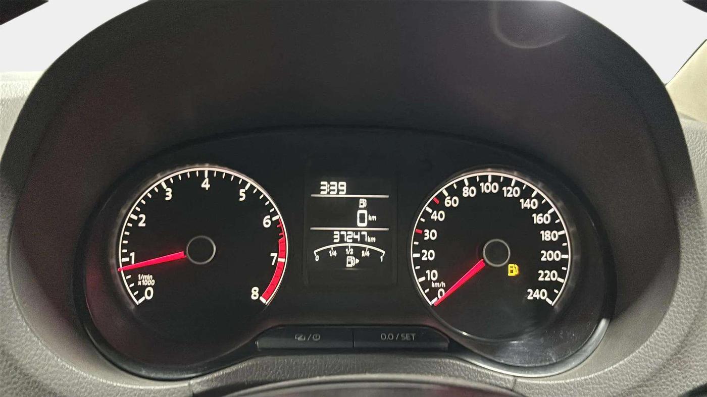 2019 Volkswagen Vento HIGHLINE 1.6 MPI, Petrol, Manual, 37,216 km, Odometer Image