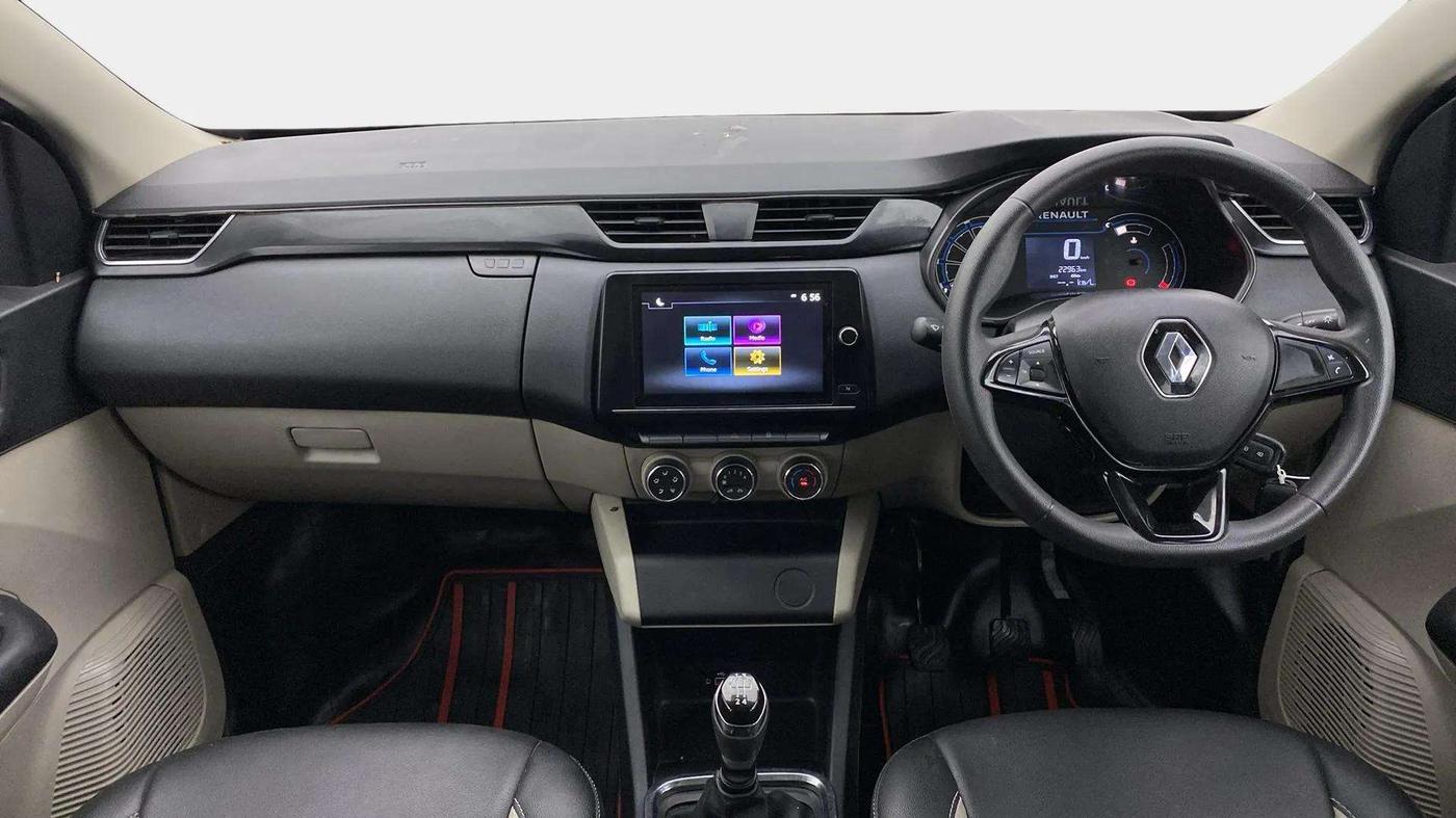 2022 Renault TRIBER RXT, Petrol, Manual, 22,963 km, Dashboard