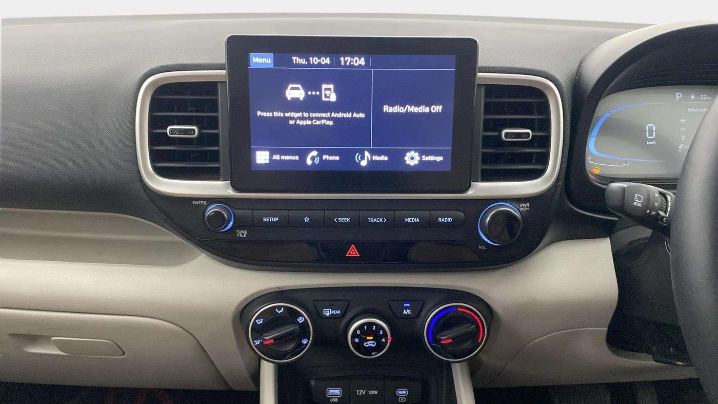 2024 Hyundai VENUE S (O) 1.0 TURBO DCT, Petrol, Automatic, 11,302 km, Air Conditioner