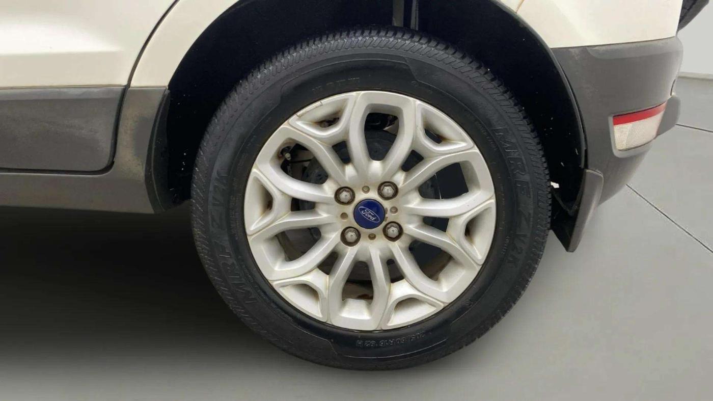 2015 Ford Ecosport TITANIUM 1.5L PETROL AT, Petrol, Automatic, 50,397 km, Left Rear Wheel
