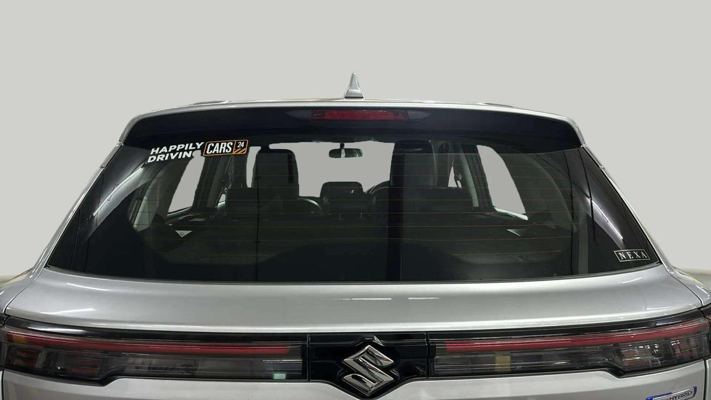 2023 Maruti Grand Vitara DELTA SMART HYBRID, Petrol, Manual, 5,386 km, Rear Windshield
