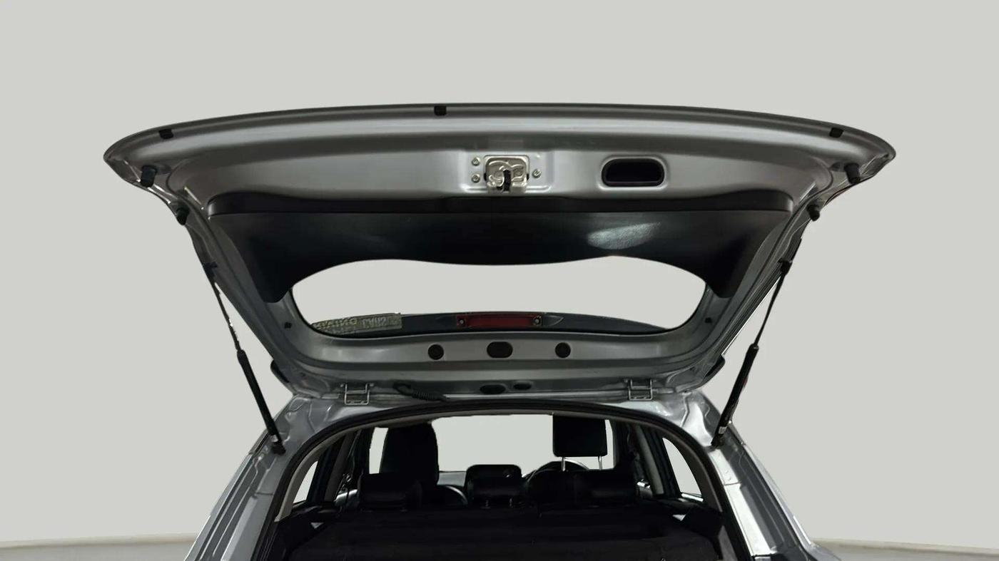 2023 Maruti Grand Vitara DELTA SMART HYBRID, Petrol, Manual, 5,386 km, Boot Door Open