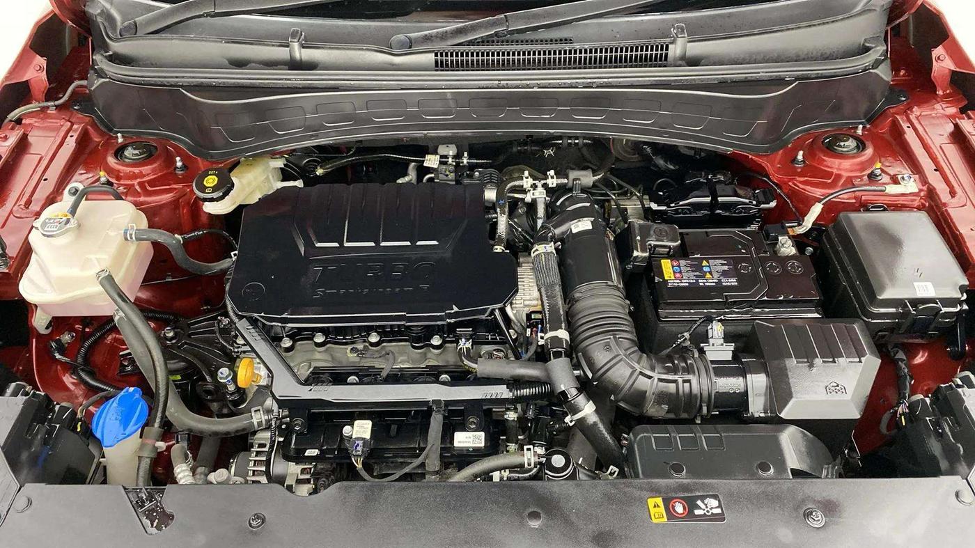2023 KIA SELTOS  HTX PLUS 1.5 TURBO PETROL IMT, Petrol, Manual, 7,695 km, Engine View