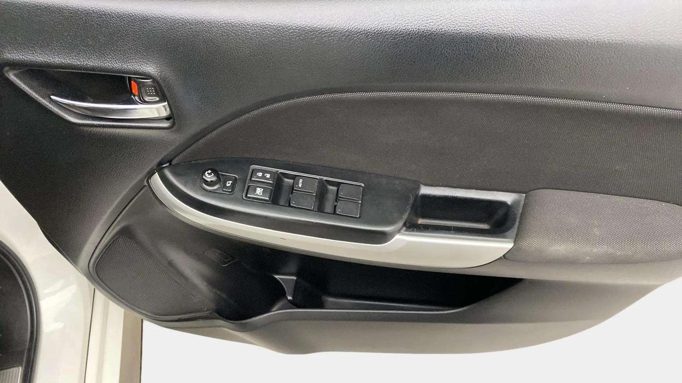2018 Maruti Baleno ALPHA CVT PETROL 1.2, Petrol, Automatic, 44,851 km, Driver Side Door Panels Control